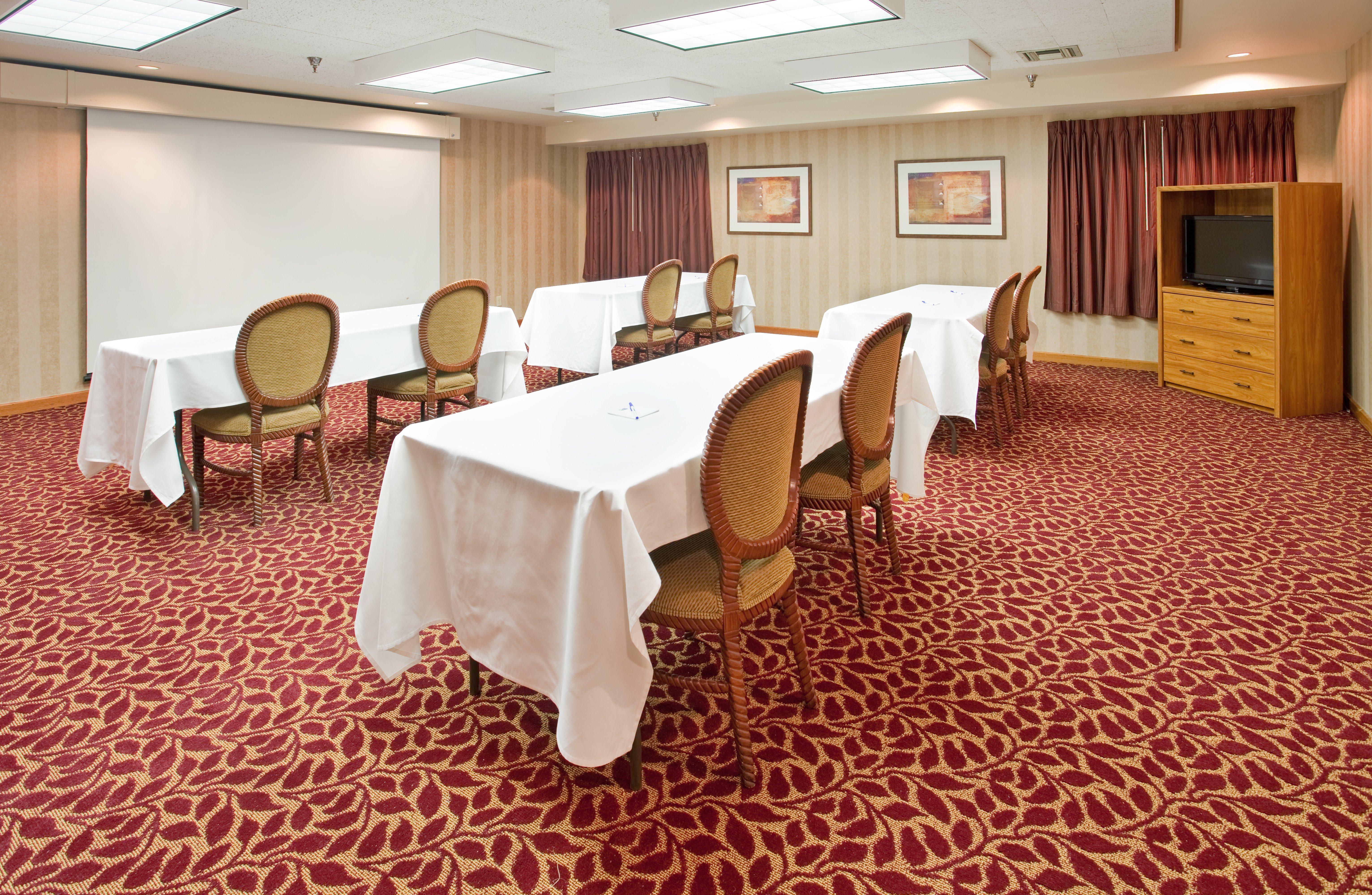 Holiday Inn Express Hotel Germantown - Northwest Milwaukee, An Ihg Hotel Facilidades foto